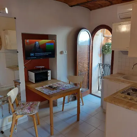 Casa Dei Sogni Trastevere Daire Roma